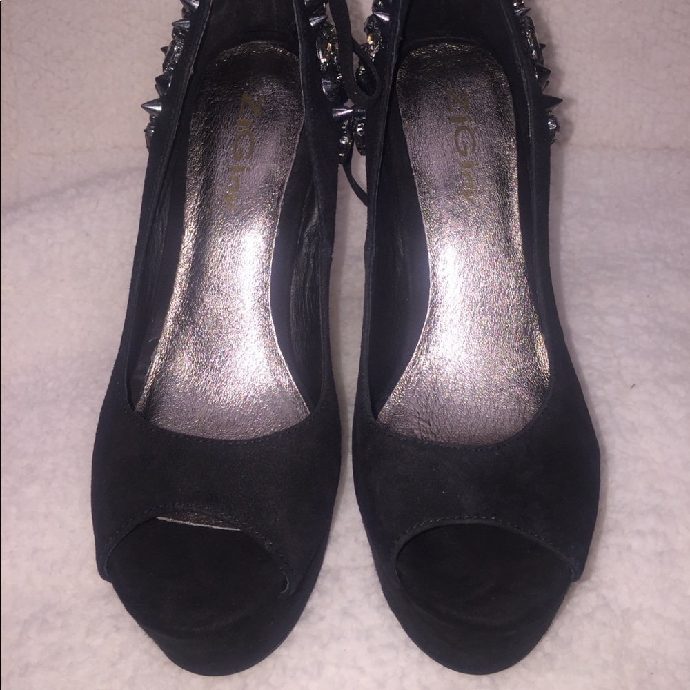 Ziginy Shoes - image 2